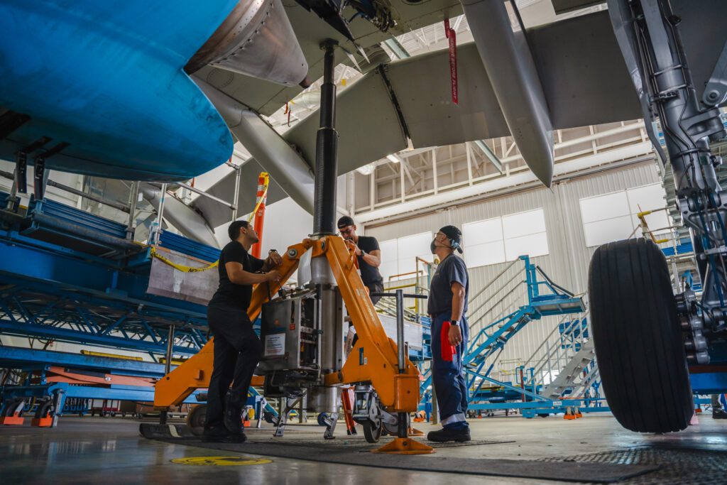 Forjar el futuro de la industria aeroespacial en Puerto Rico: Damos forma al talento de clase mundial 